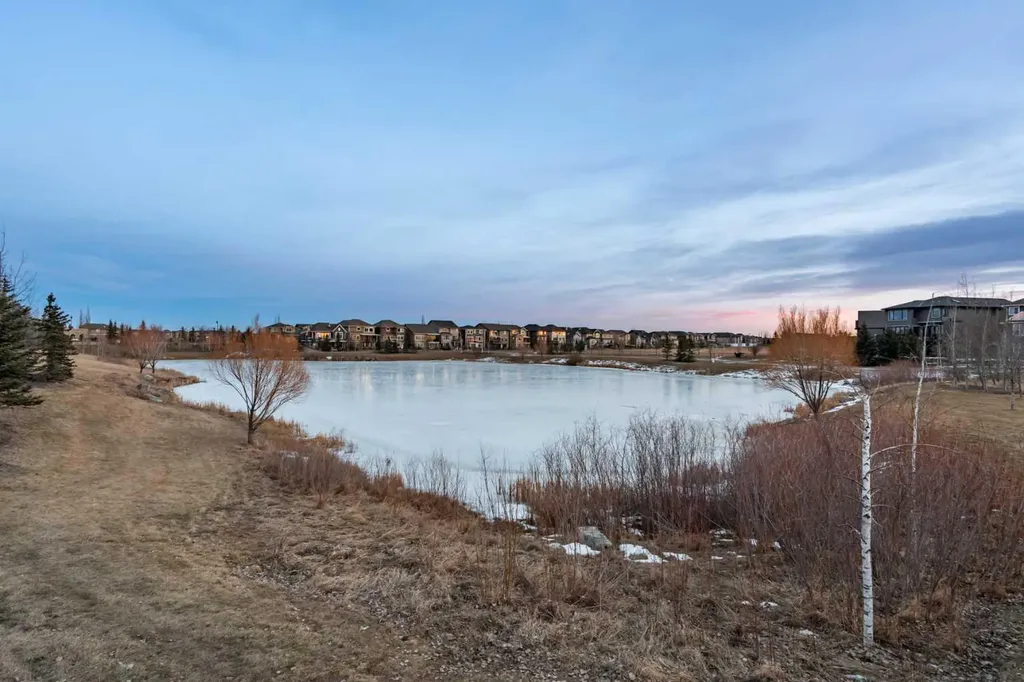 56 Legacy Main Street SE Calgary AB T2X 0Y6