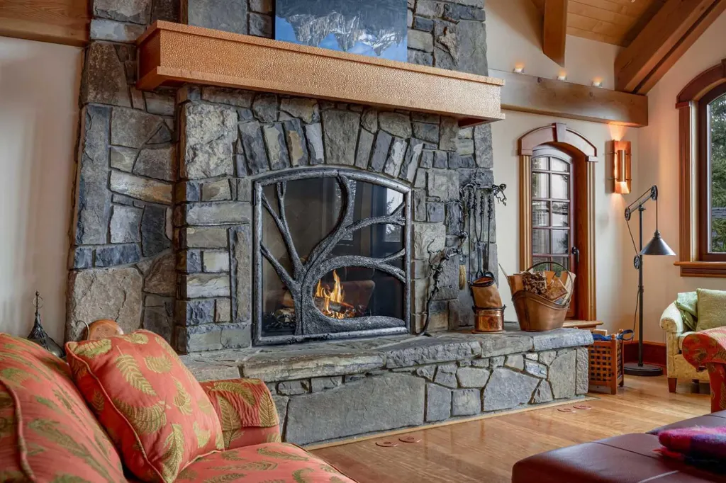 145 Silvertip Ridge Canmore AB T1W 3A8