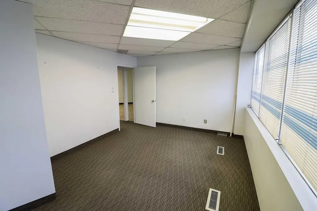 4321 23b Street NE Calgary AB T2E 7V9