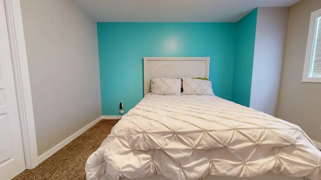 205 Silkstone Road W Lethbridge AB T1J 4J9