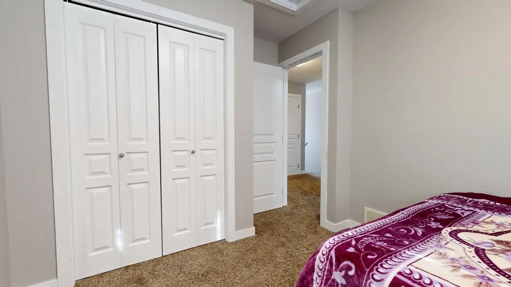 205 Silkstone Road W Lethbridge AB T1J 4J9