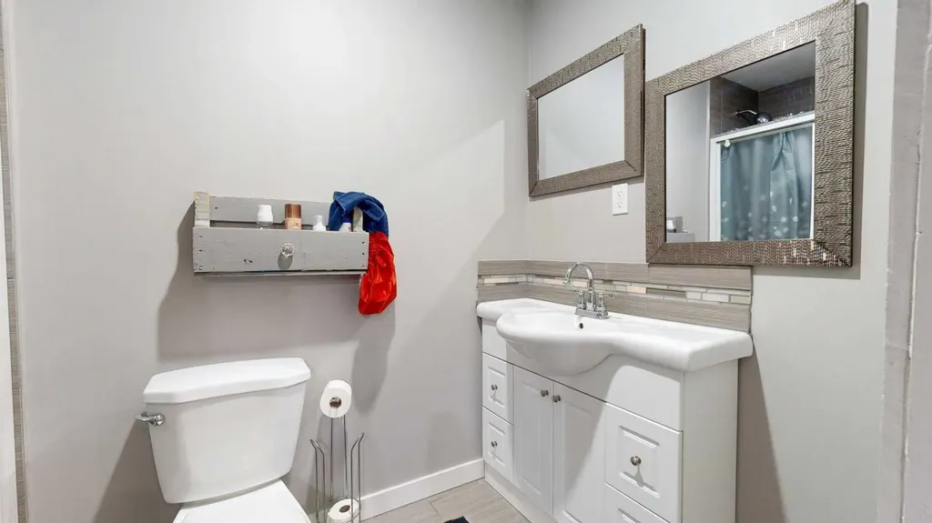 205 Silkstone Road W Lethbridge AB T1J 4J9