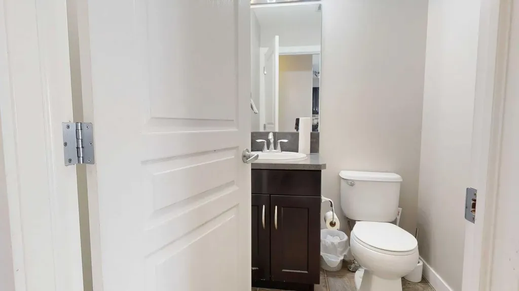 205 Silkstone Road W Lethbridge AB T1J 4J9