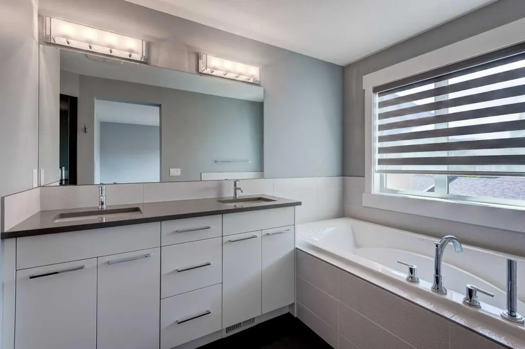 112 Burma Star Road SW Calgary AB T3E7Y4