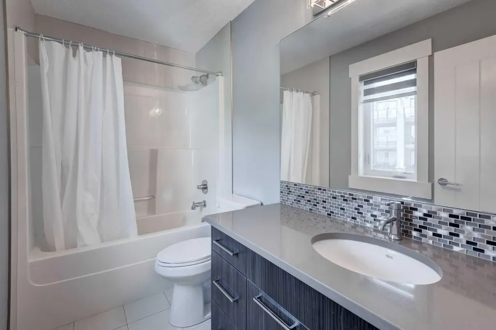 112 Burma Star Road SW Calgary AB T3E7Y4