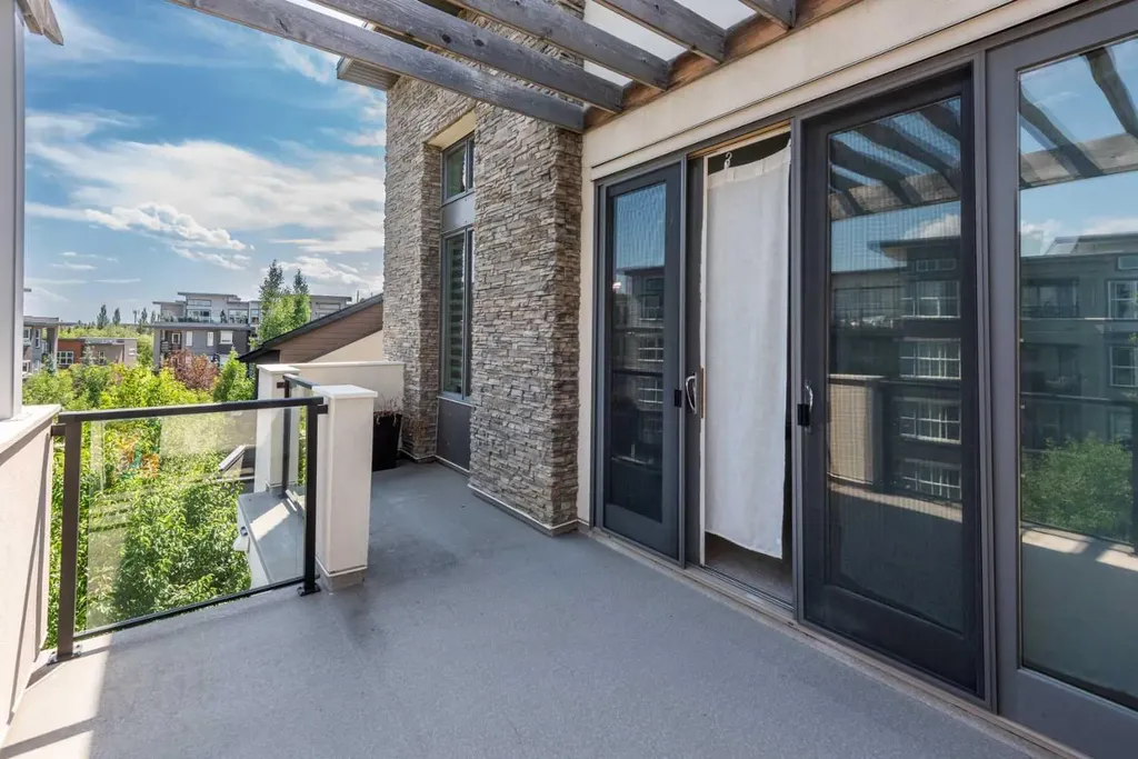 112 Burma Star Road SW Calgary AB T3E7Y4