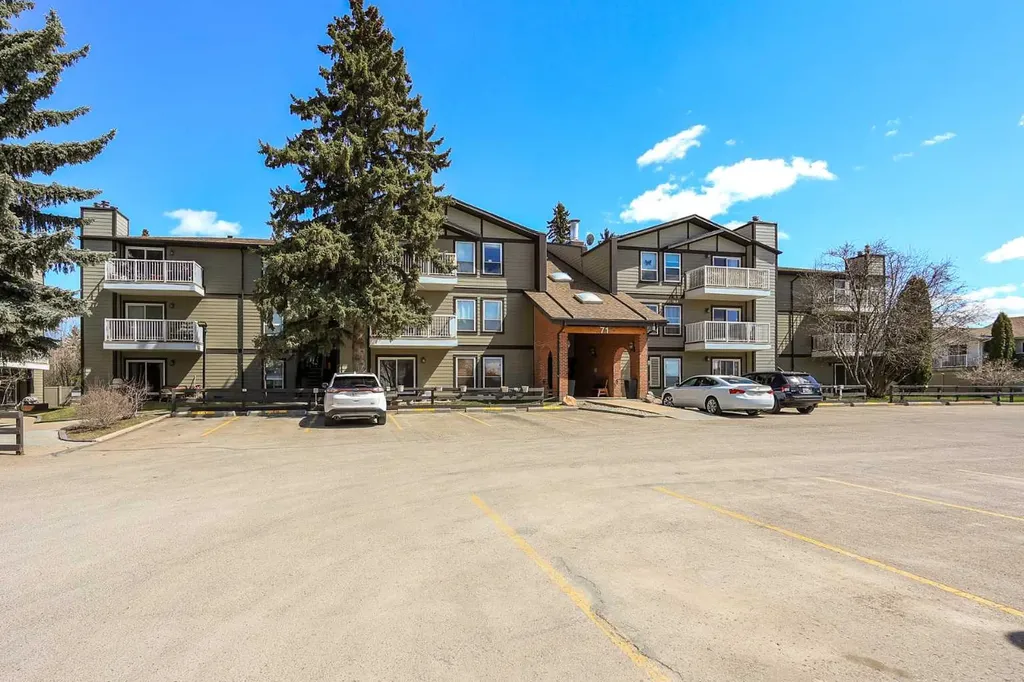 71 Cosgrove Crescent Red Deer AB T4P 2Z6