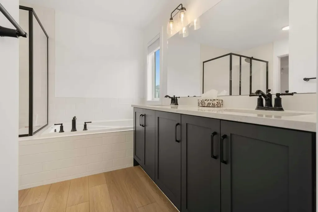 50 Royston Terrace NW Calgary AB T3L 0K2