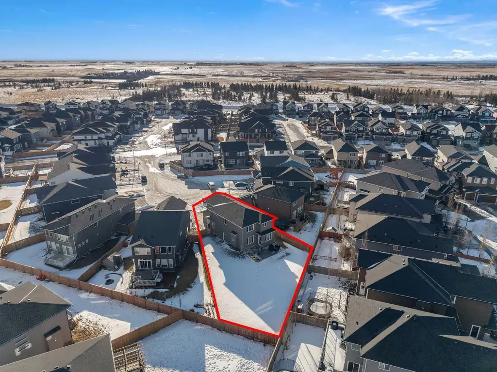 113 Sandpiper Bay Chestermere AB T1X 0Y5