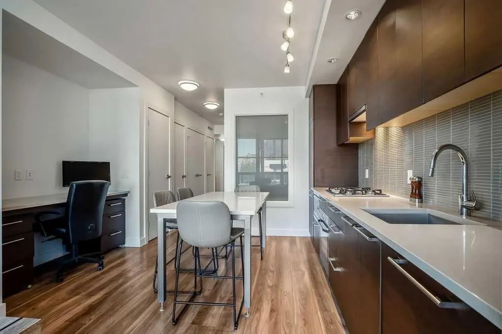 222 Riverfront Avenue SW Calgary AB T2P 0X2