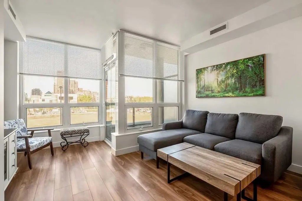 222 Riverfront Avenue SW Calgary AB T2P 0X2