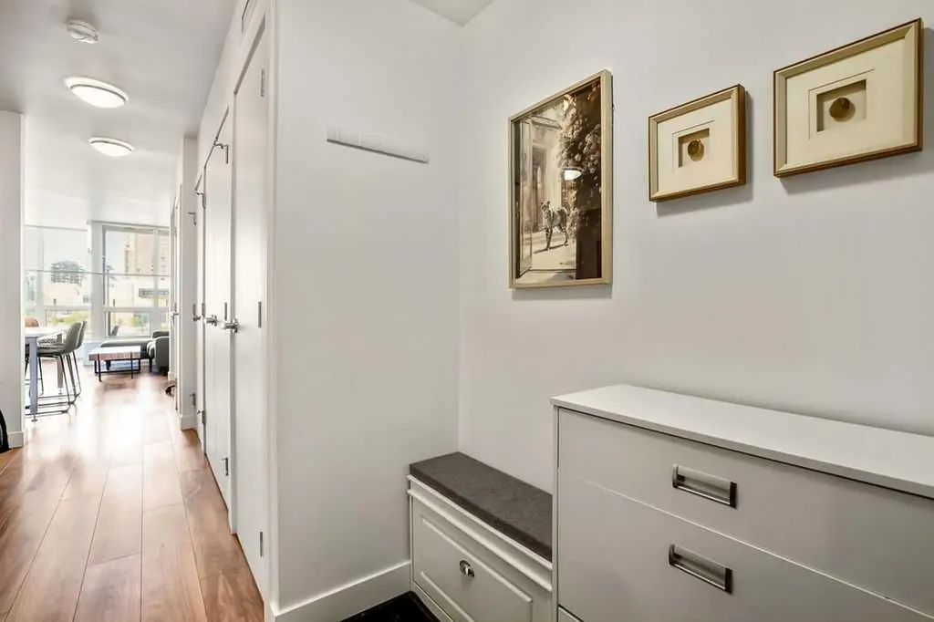 222 Riverfront Avenue SW Calgary AB T2P 0X2