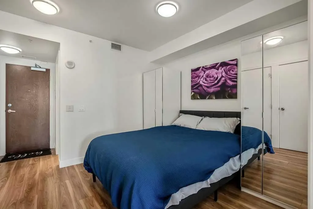 222 Riverfront Avenue SW Calgary AB T2P 0X2