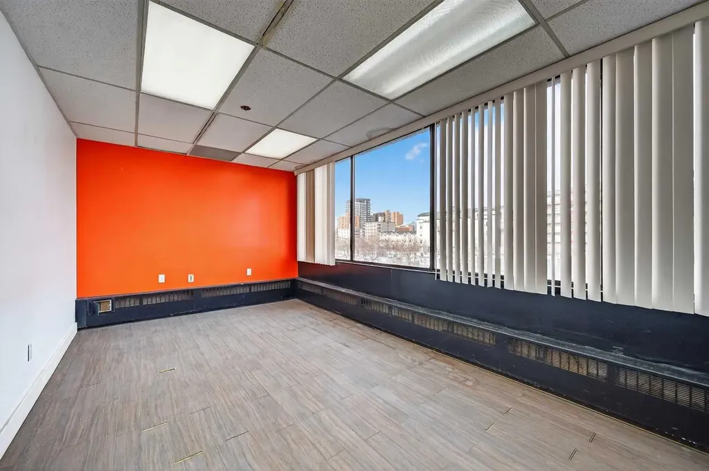 1109 17 Avenue SW Calgary AB T2T 0B4