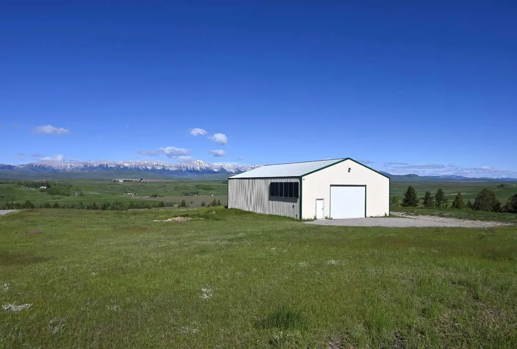 8416 Rge Road 1-3 Rural Pincher Creek No. 9 M.d. Of AB T0K 0P0