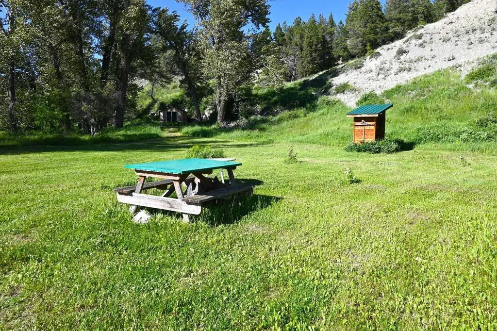 8416 Rge Road 1-3 Rural Pincher Creek No. 9 M.d. Of AB T0K 0P0