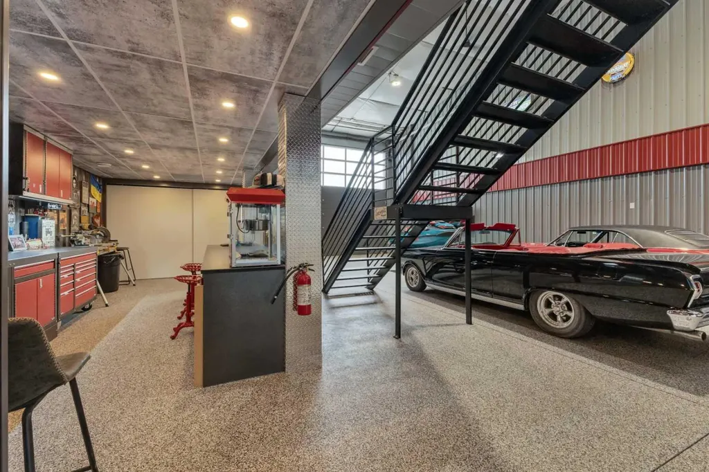 20A Sylvaire Close Sylvan Lake AB T4S 2H6