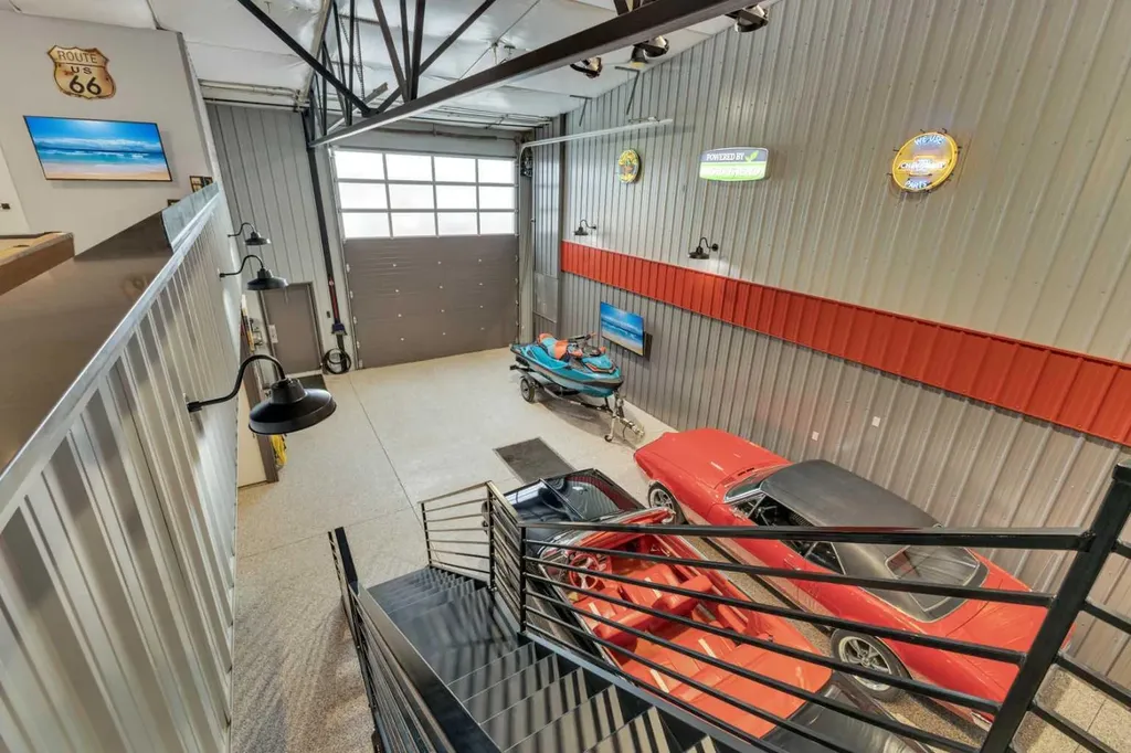 20A Sylvaire Close Sylvan Lake AB T4S 2H6