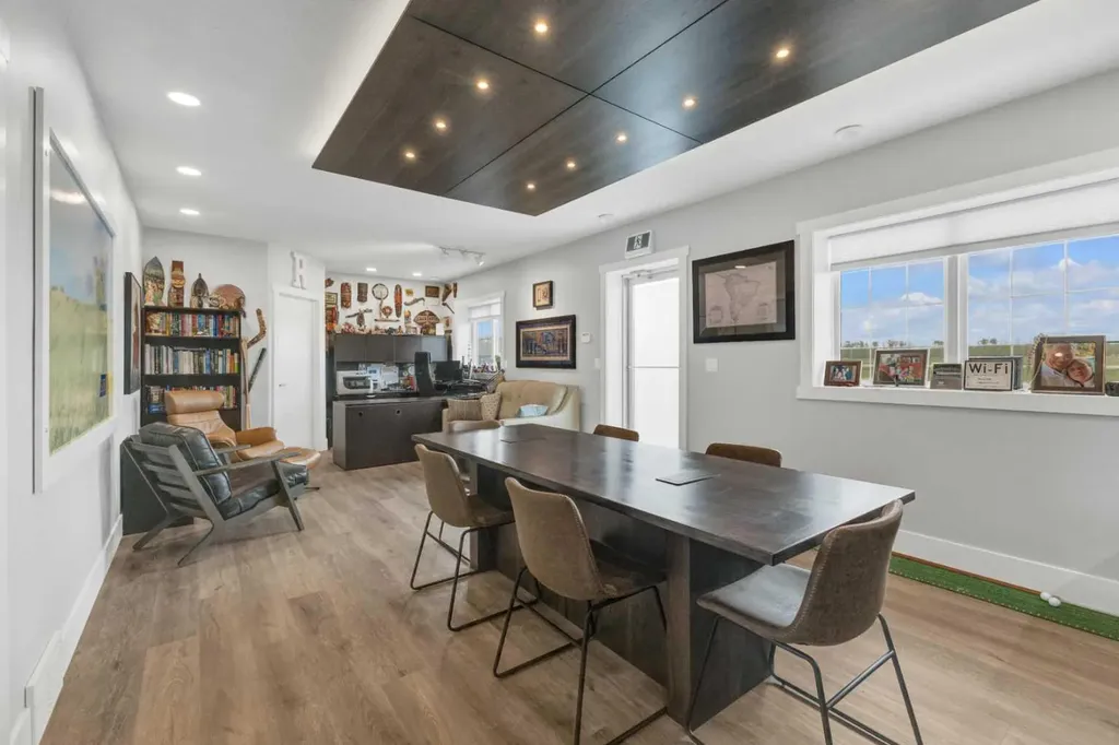 20A Sylvaire Close Sylvan Lake AB T4S 2H6