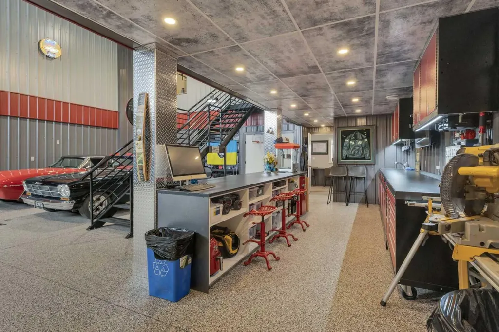 20A Sylvaire Close Sylvan Lake AB T4S 2H6