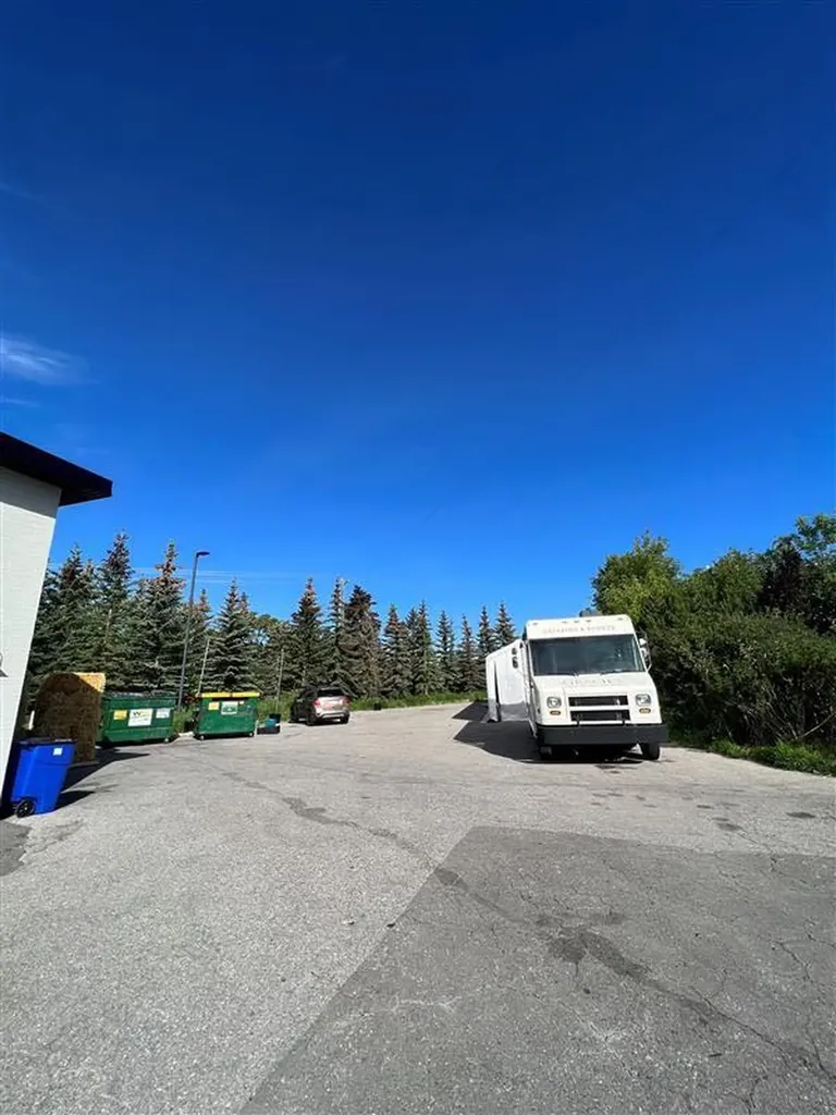 254028 Bearspaw Road Rural Rocky View County AB T3L 2P7