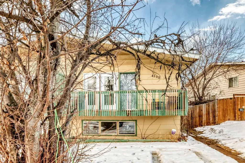 4105 53 Avenue Innisfail AB T4G 1G3