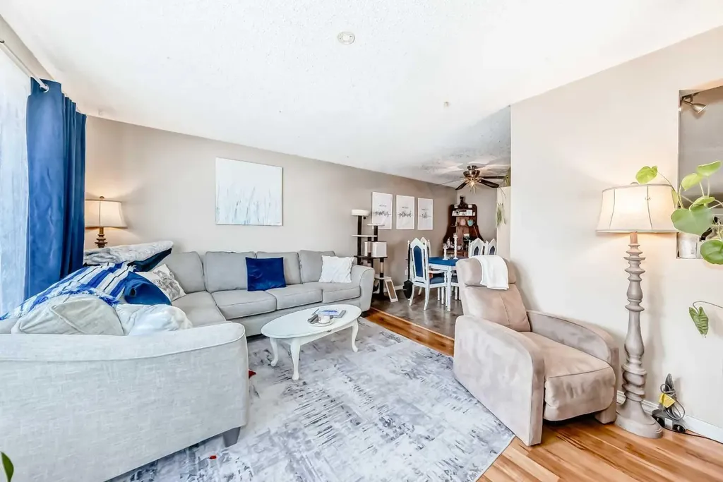 4105 53 Avenue Innisfail AB T4G 1G3
