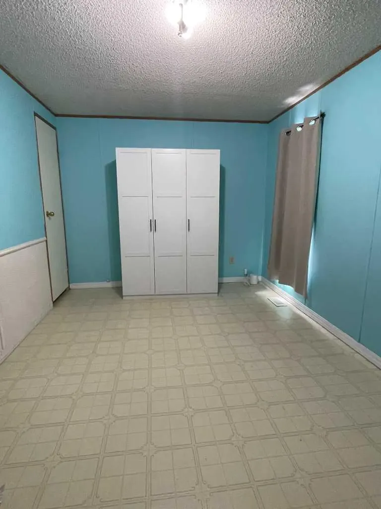 10508 98 Avenue High Level AB T0H 1Z0
