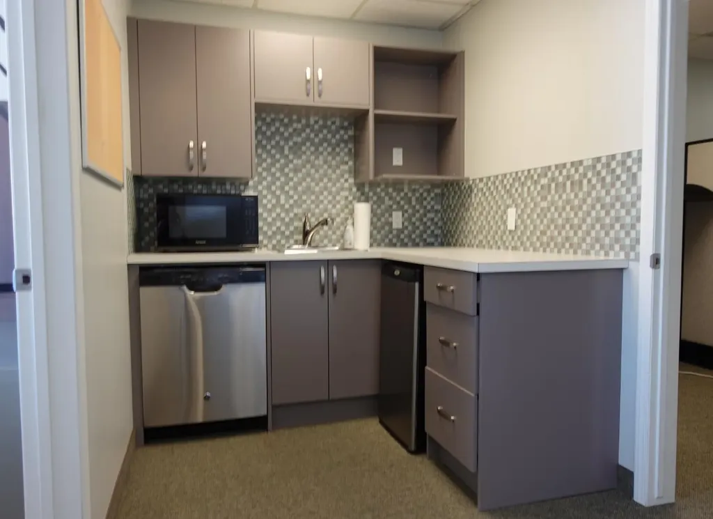 1026 16 Avenue NW Calgary AB T2M 0K6