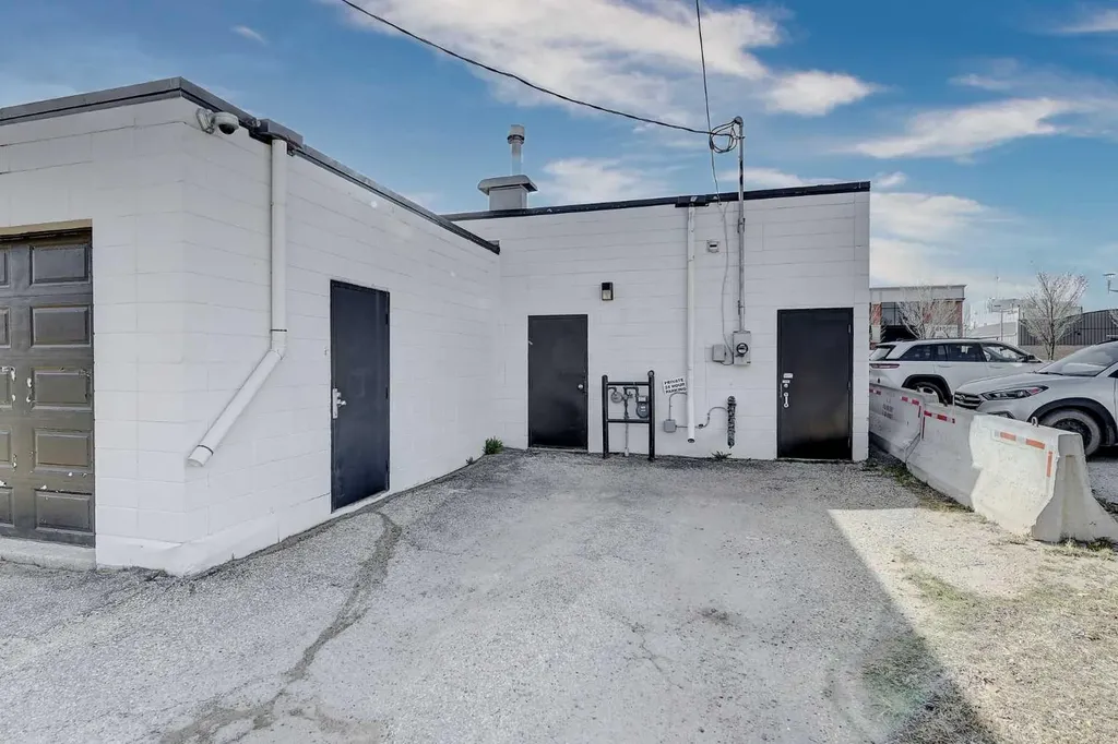10018 101 Avenue Grande Prairie AB T8V0Y1