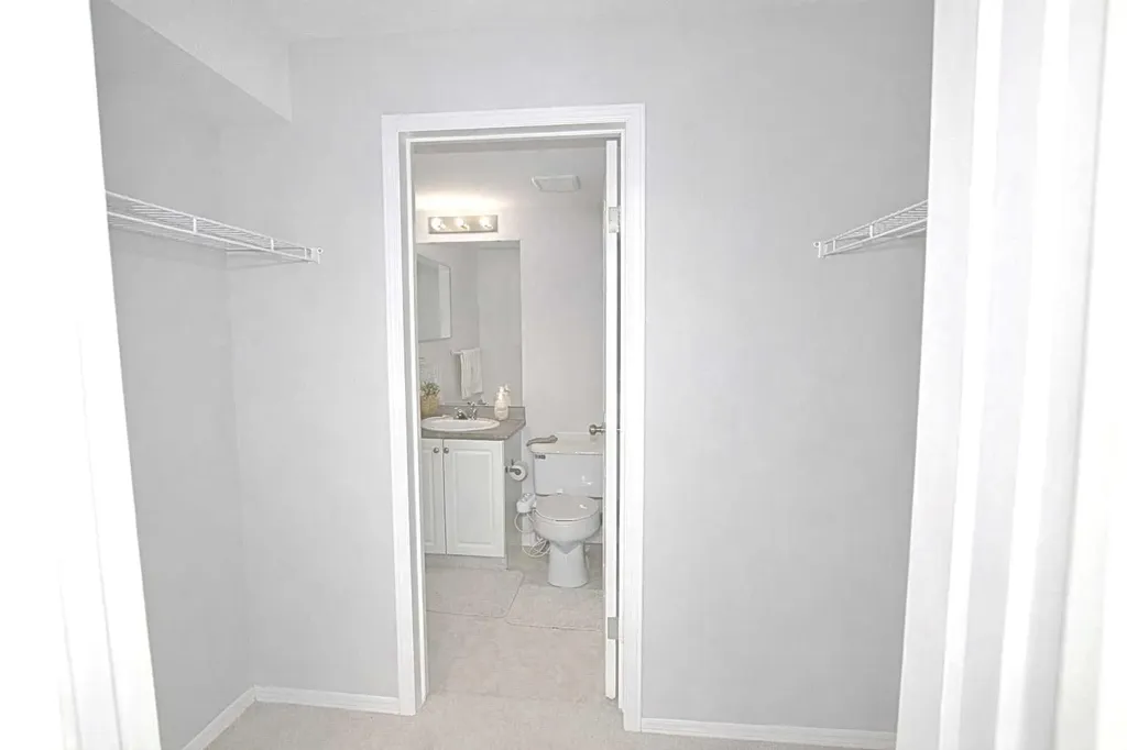 12A Ironside Street Red Deer AB T4R 3R6