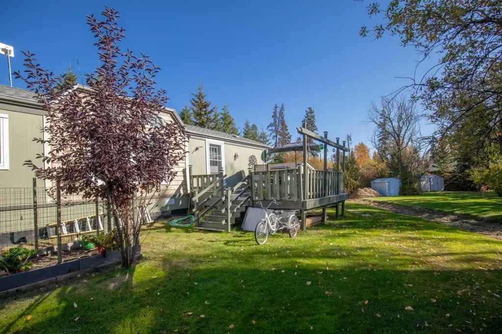 41513 Highway 771 Rural Lacombe County AB T0C 0J0