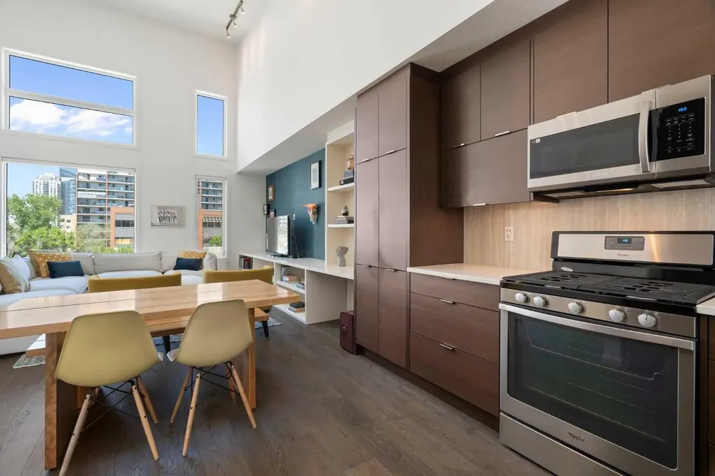 1719 9a Street SW Calgary AB T2T 6S3
