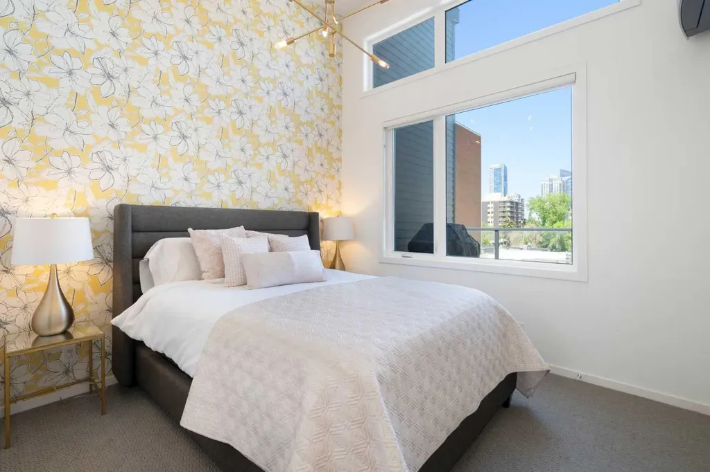 1719 9a Street SW Calgary AB T2T 6S3