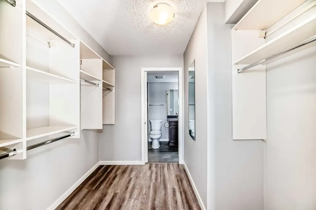 10 Market Boulevard SE Airdrie AB T4A 0W8