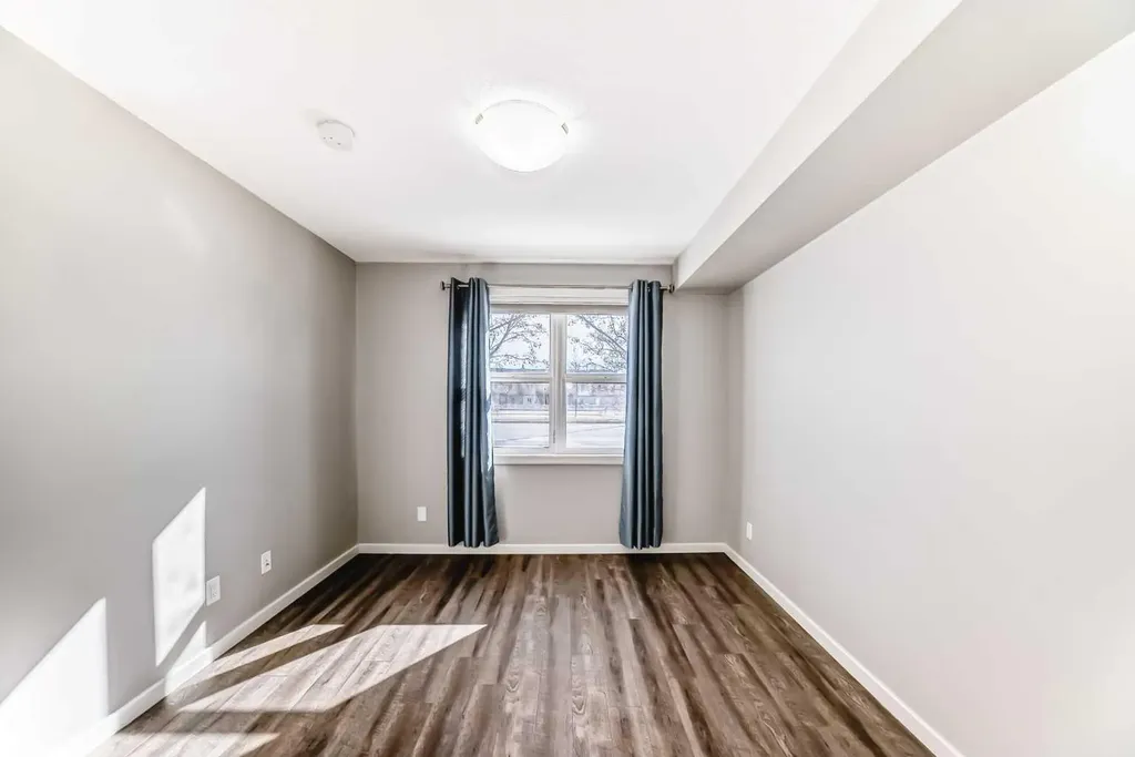 10 Market Boulevard SE Airdrie AB T4A 0W8