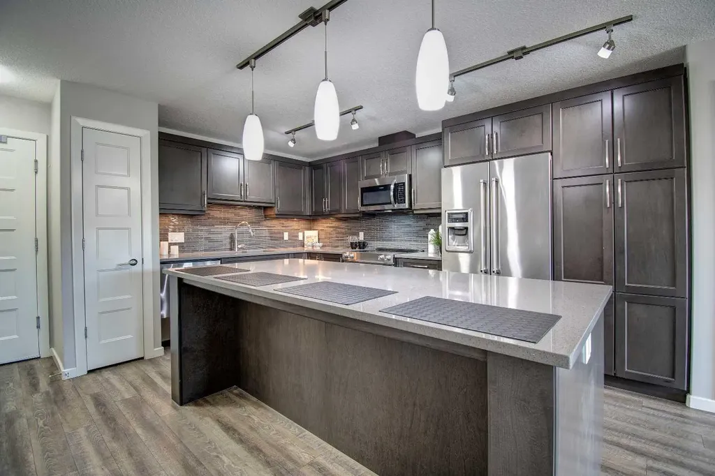 10 Market Boulevard SE Airdrie AB T4A 0W8