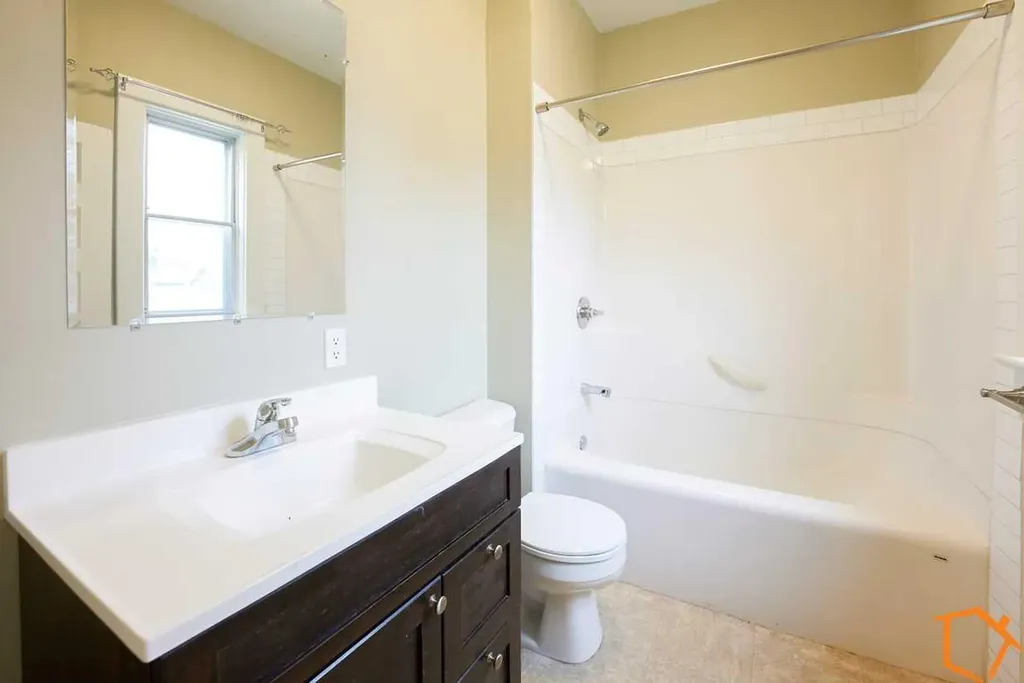 615 14 Street S Lethbridge AB T1J 2Y2