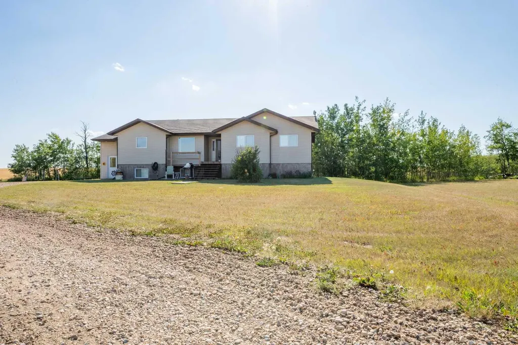 734082B Range Road 51 Sexsmith AB T0H 3C0