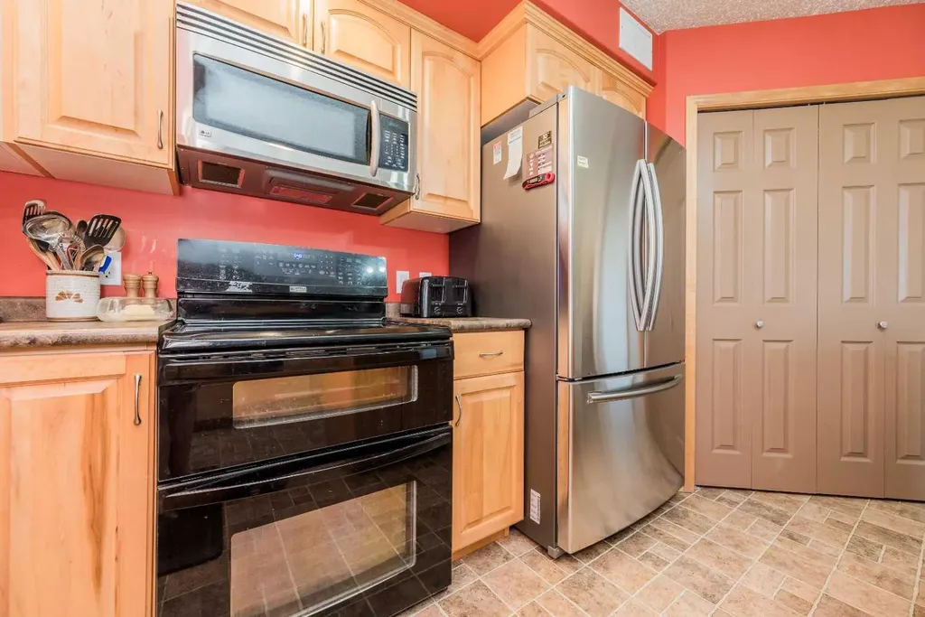 734082B Range Road 51 Sexsmith AB T0H 3C0