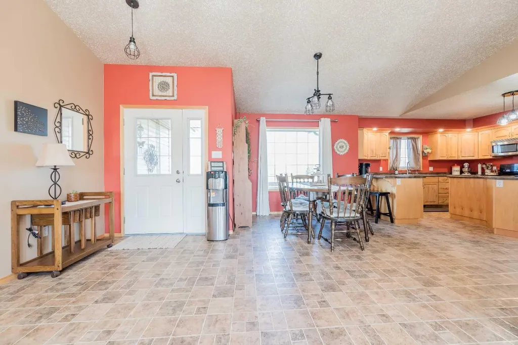 734082B Range Road 51 Sexsmith AB T0H 3C0