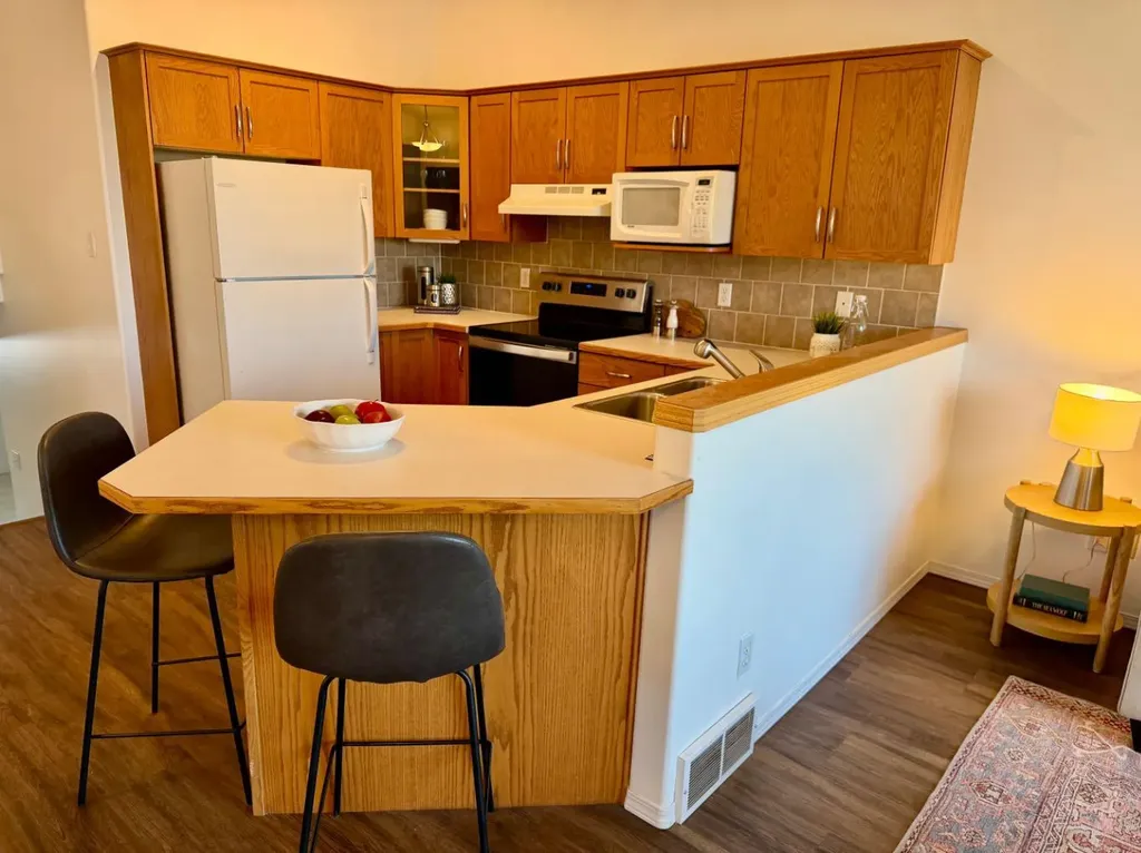 613 Squamish Lane W Lethbridge AB T1K 7W7