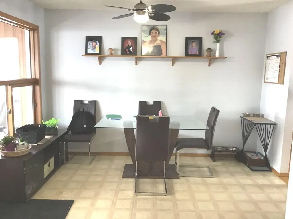 29 Lyons Crescent Whitecourt AB T7S 1B9