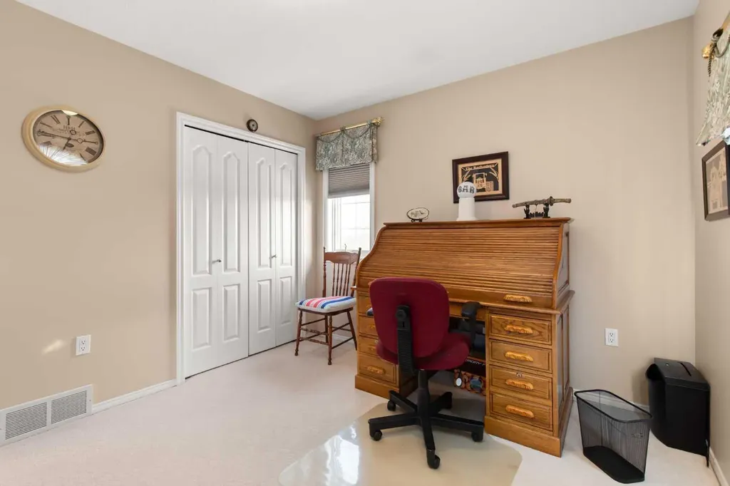 22 Turner Crescent SE Medicine Hat AB T1B4K9