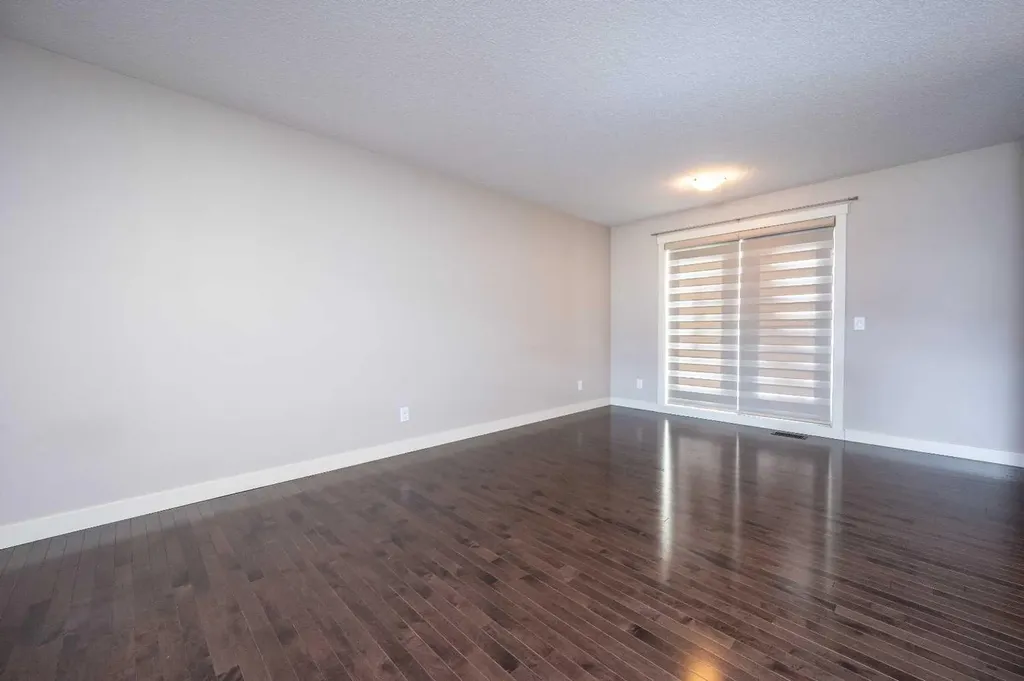 57 Aspen Hills Common SW Calgary AB T3H0R7