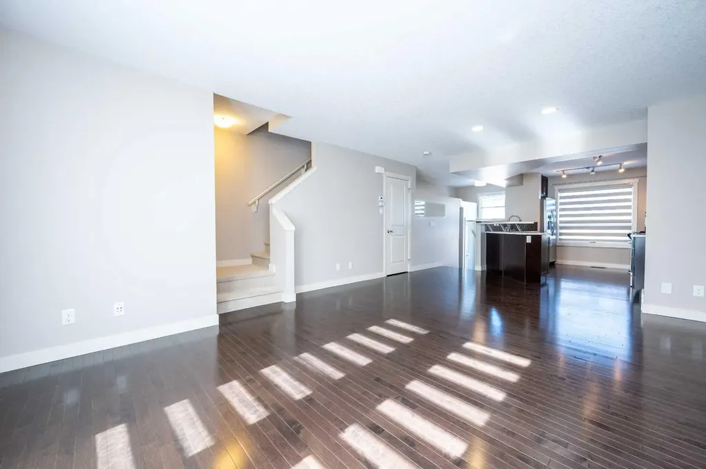 57 Aspen Hills Common SW Calgary AB T3H0R7