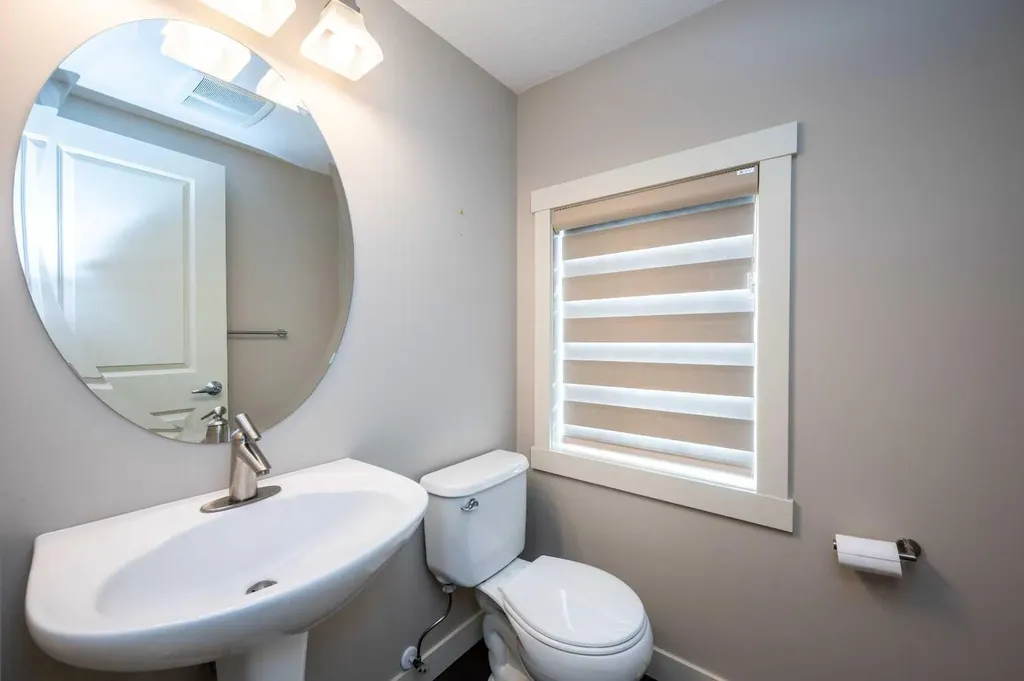 57 Aspen Hills Common SW Calgary AB T3H0R7