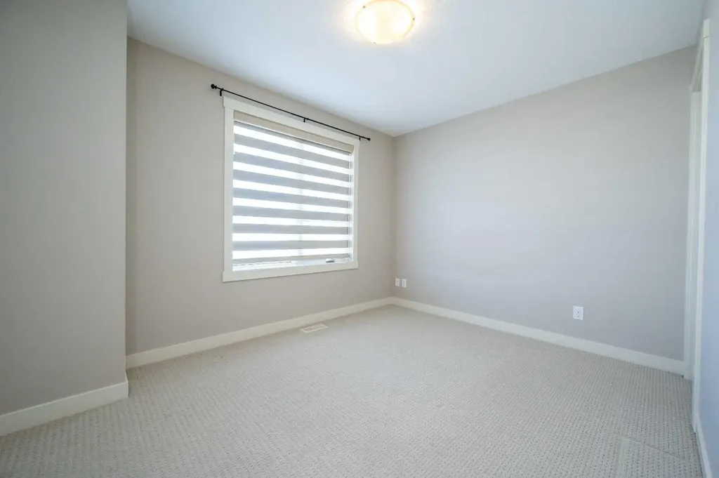 57 Aspen Hills Common SW Calgary AB T3H0R7