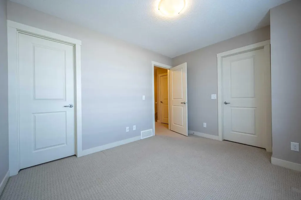 57 Aspen Hills Common SW Calgary AB T3H0R7