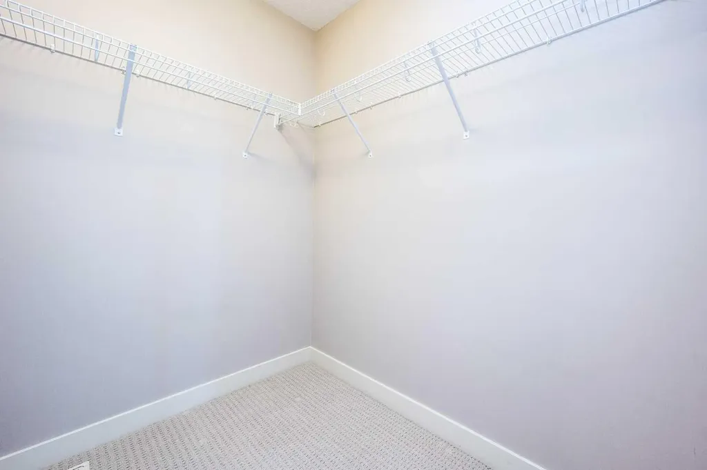57 Aspen Hills Common SW Calgary AB T3H0R7